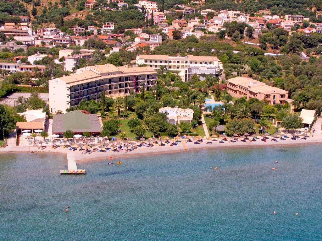 Delfinia Hotel Moraitika Exterior foto