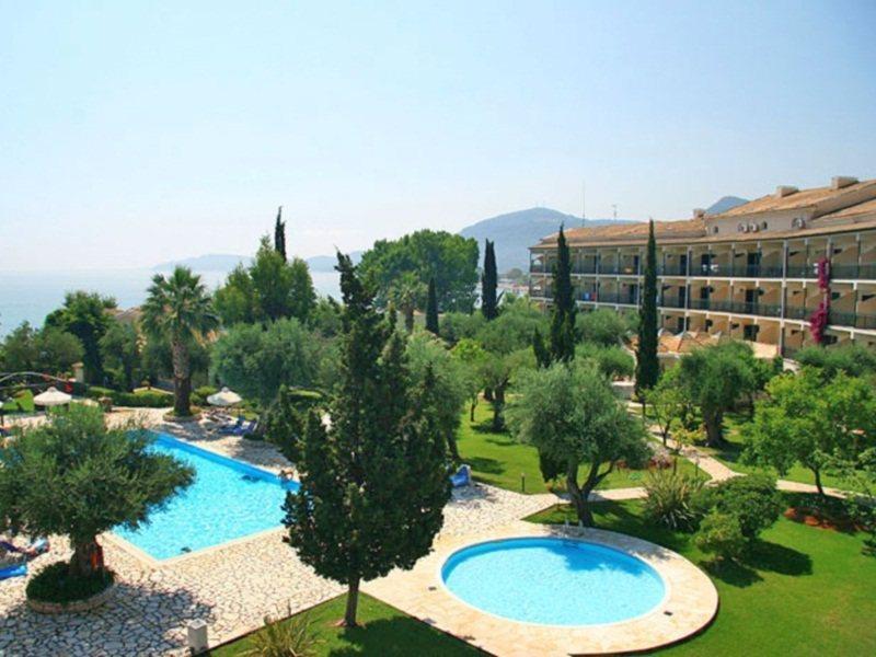 Delfinia Hotel Moraitika Exterior foto